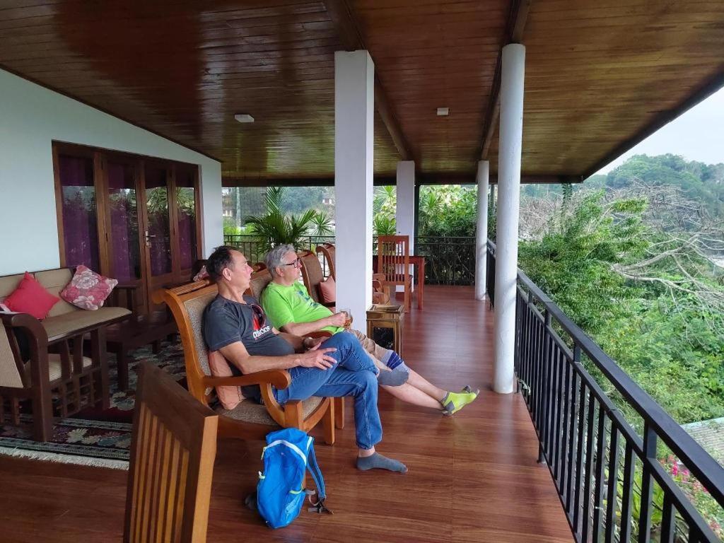The Tenthola Kandy Kültér fotó